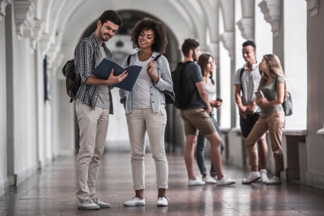 college students in Houston reviewing their 529 contributions