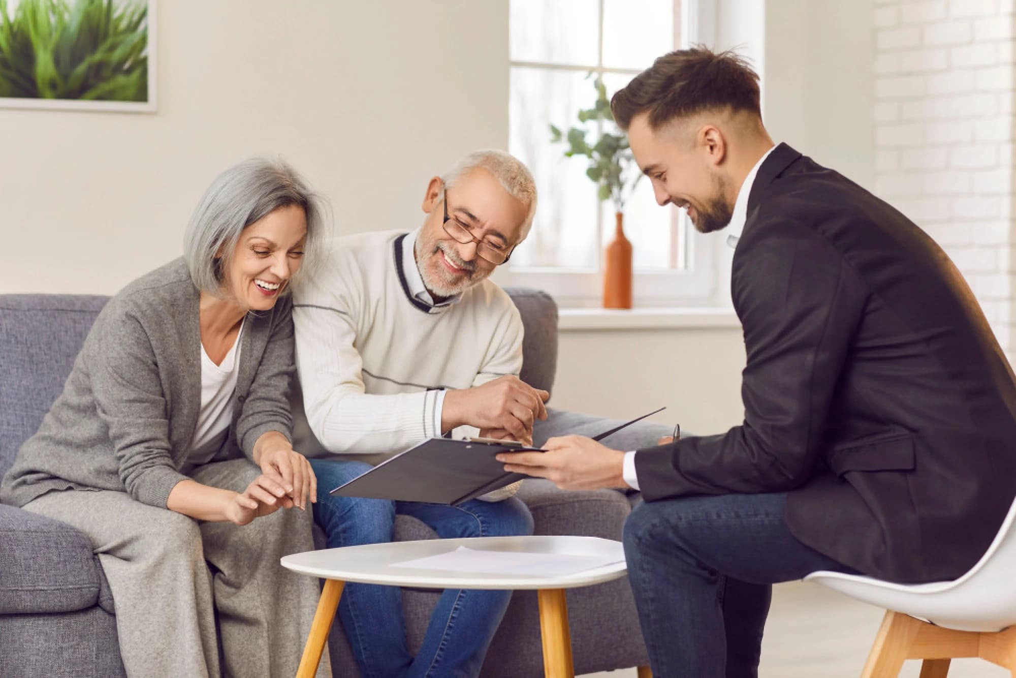 An estate planning advisor consulting his clients